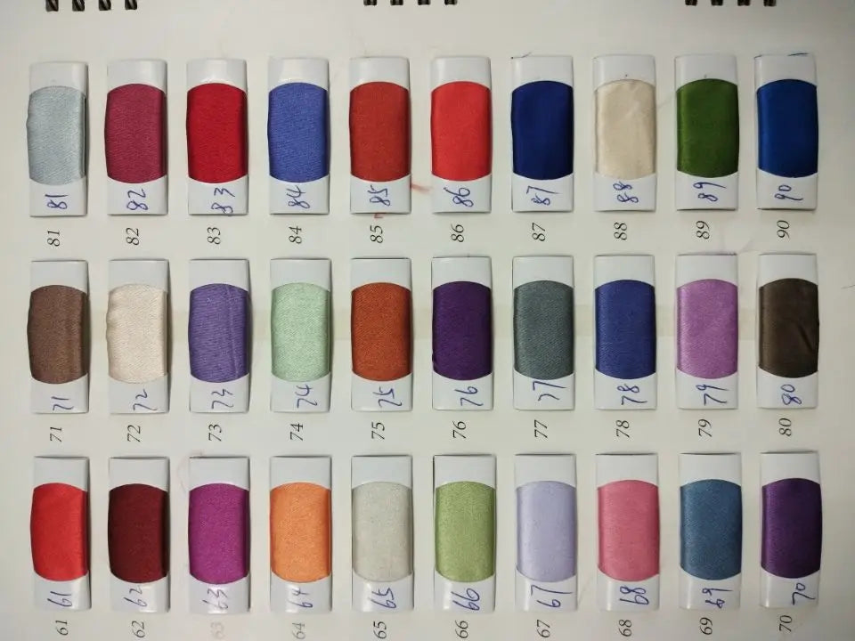 Article comforme à l'image, créez votre style en choisissant votre taille, couleur pour une satifaction parfaite!