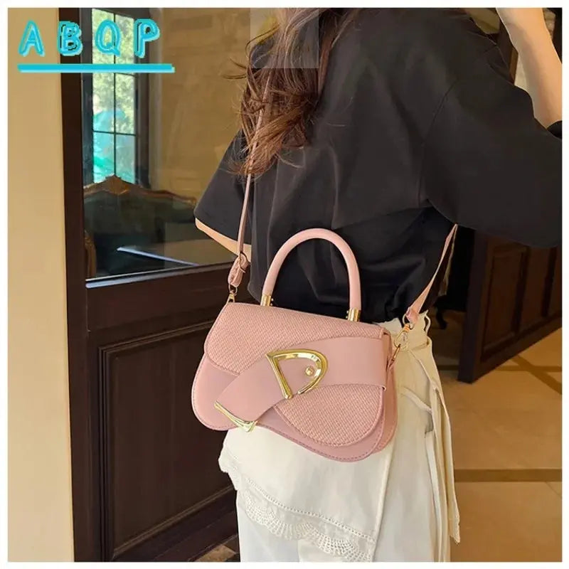 Elegant Minimalist Golden-Tone Hardware Adjustable Durable Handbag LADYLYS