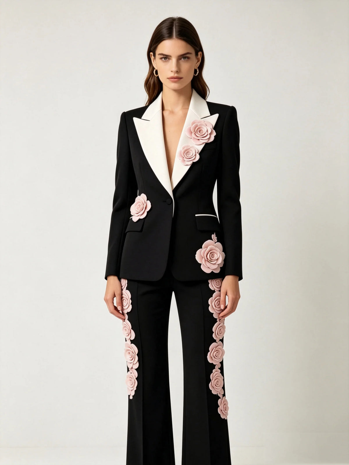 Women's Two-Piece Cotton Suit with 3D Floral Detail