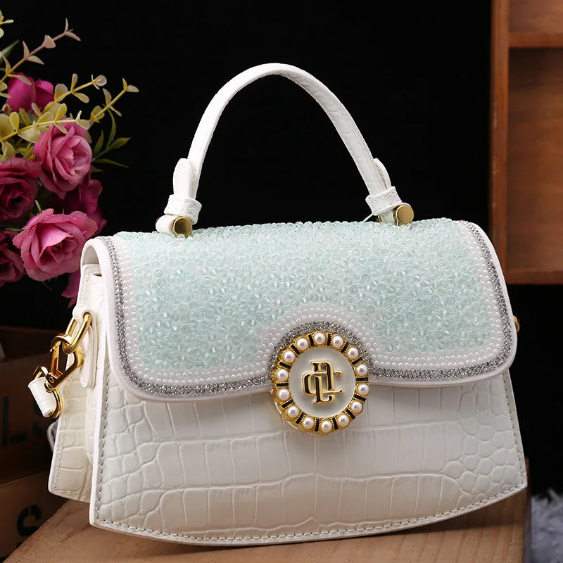 Article comforme à l'image, créez votre style en choisissant votre taille, couleur pour une satifaction parfaite!