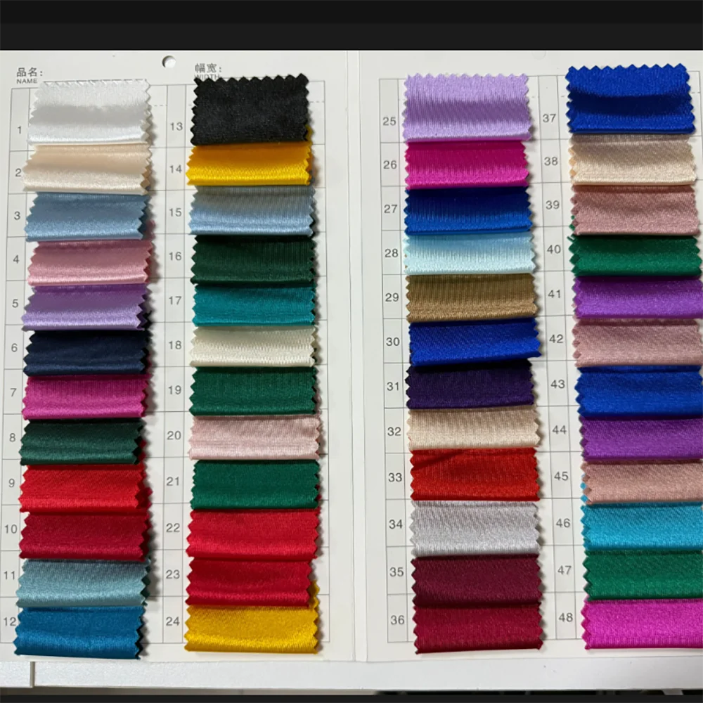 Article comforme à l'image, créez votre style en choisissant votre taille, couleur pour une satifaction parfaite!