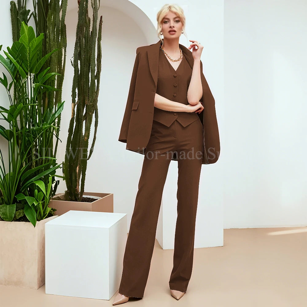 Chic Green 3-Piece Women's Suit – Slim Fit Blazer, Pants & Vest | Formal Office Set
