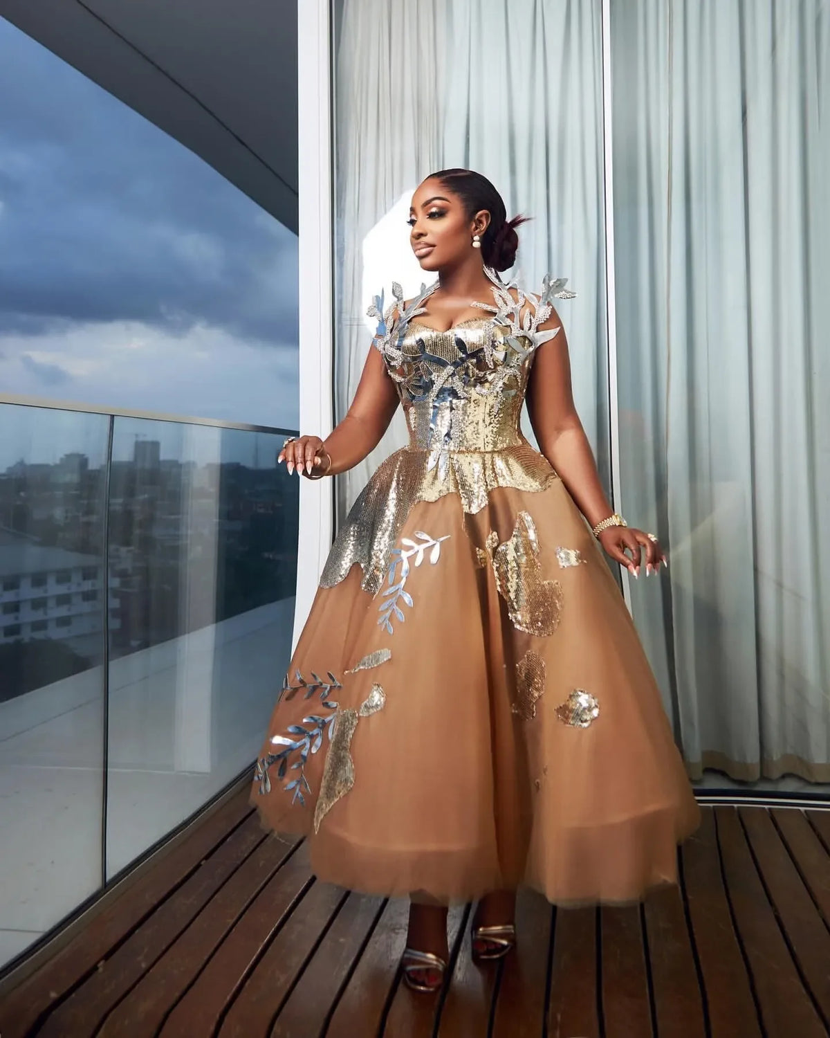 Strapless Appliqué Ball Gown for Special Occasions