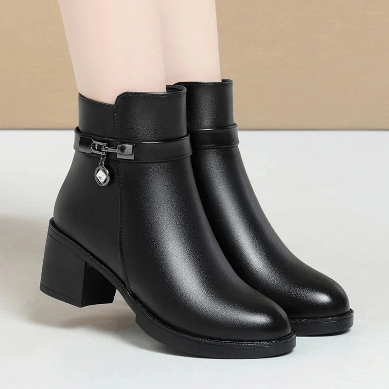 Article comforme à l'image, créez votre style en choisissant votre taille, couleur pour une satifaction parfaite!