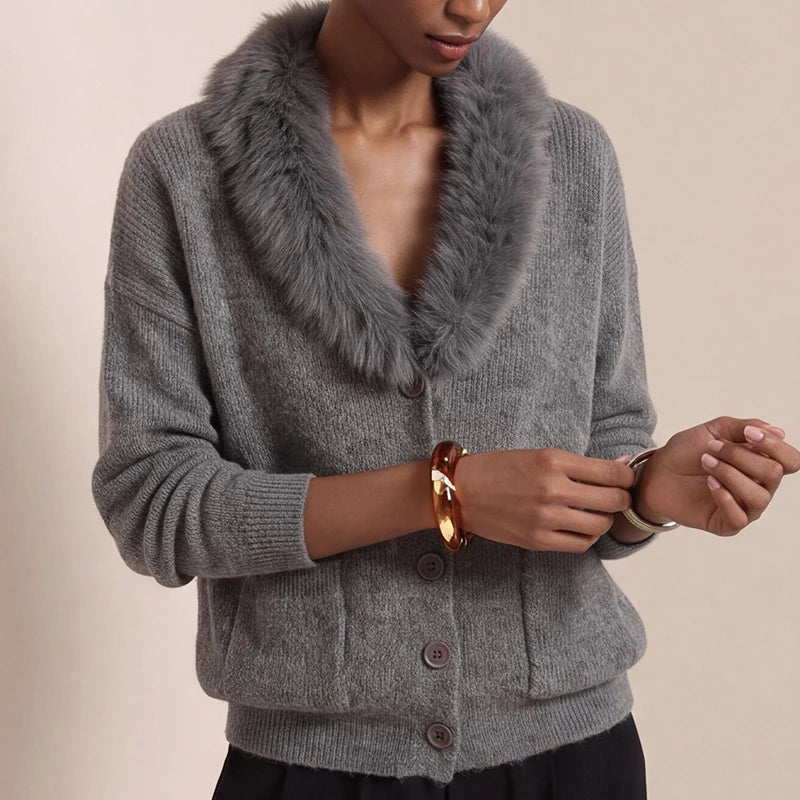 Women's Vintage V-Neck Knit Cardigan with Faux Fur Trim