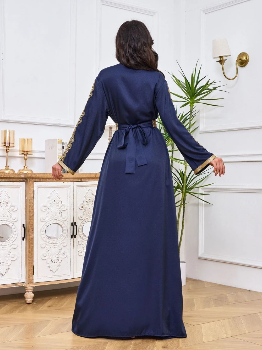 Article comforme à l'image, créez votre style en choisissant votre taille, couleur pour une satifaction parfaite!