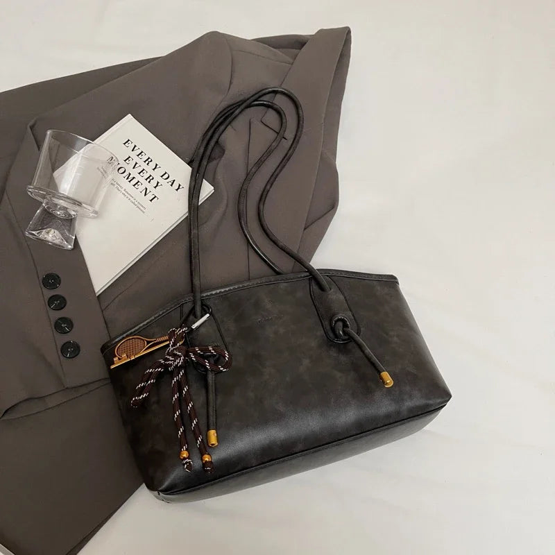 Article comforme à l'image, créez votre style en choisissant votre taille, couleur pour une satifaction parfaite!