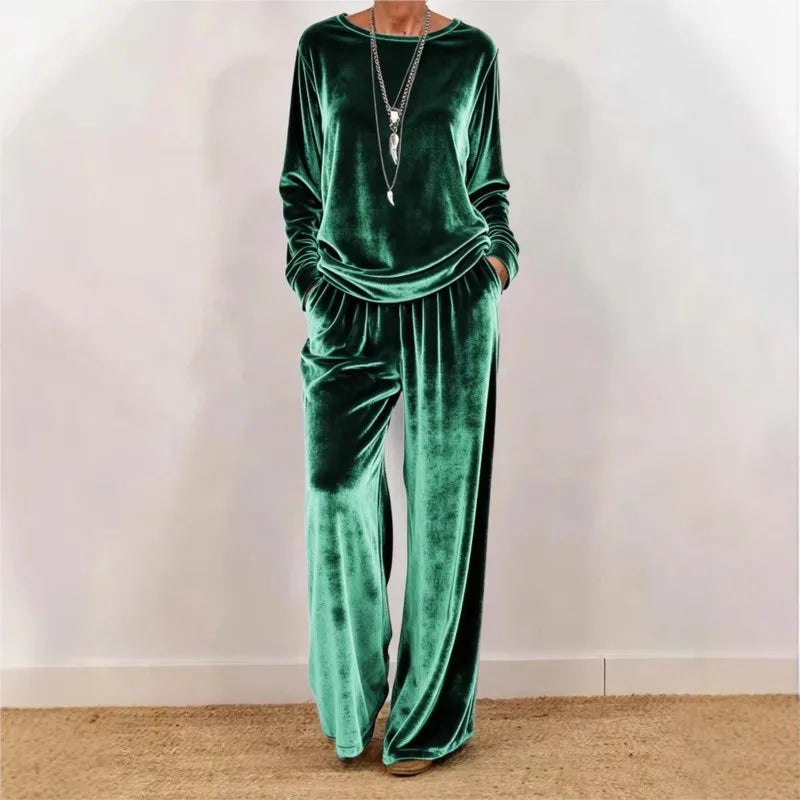 Women's Velvet O-Neck Top & Wide Leg Pants Set — Solid Color 2-Piece Outfit