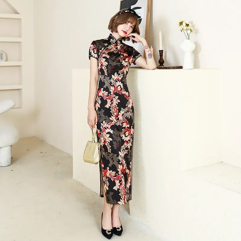 Printed Short-Sleeve Qipao-Inspired Midi Dress