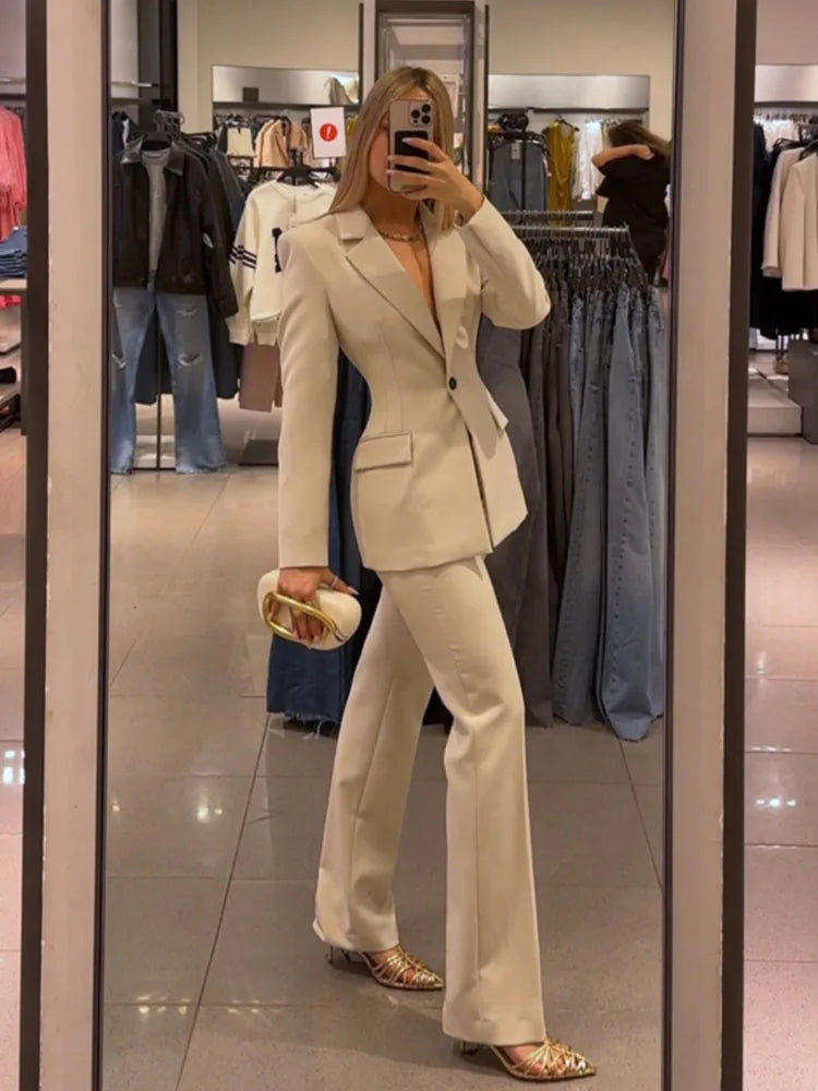 Article comforme à l'image, créez votre style en choisissant votre taille, couleur pour une satifaction parfaite!