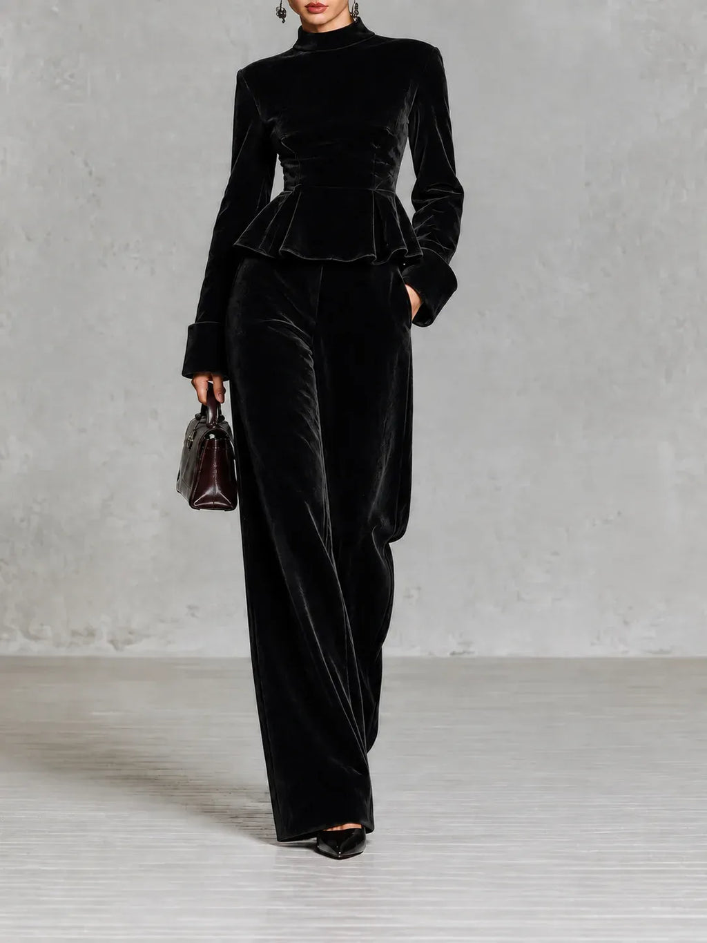 Women's Velvet Two-Piece Set with Wide-Leg Trousers