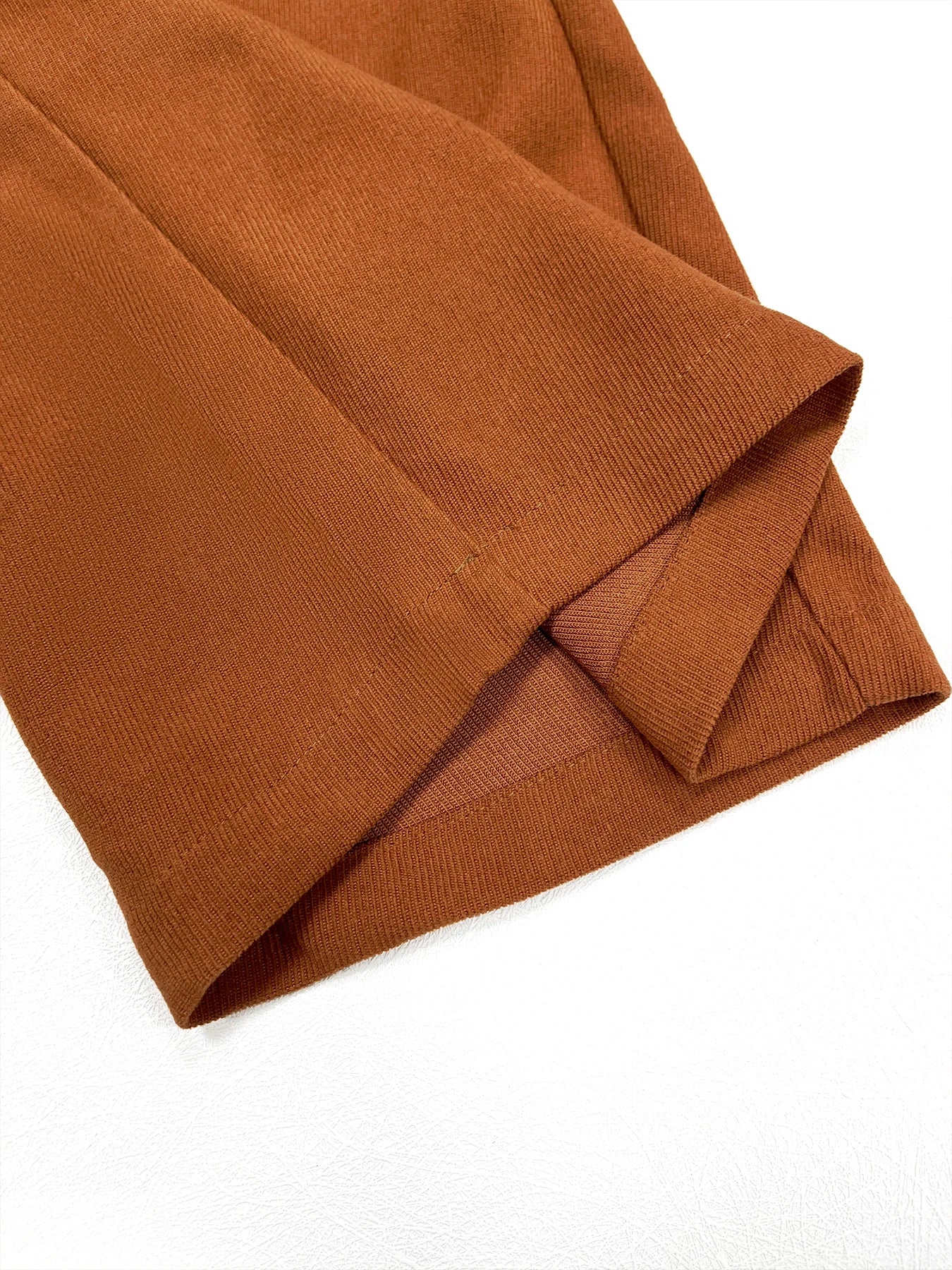 Article comforme à l'image, créez votre style en choisissant votre taille, couleur pour une satifaction parfaite!