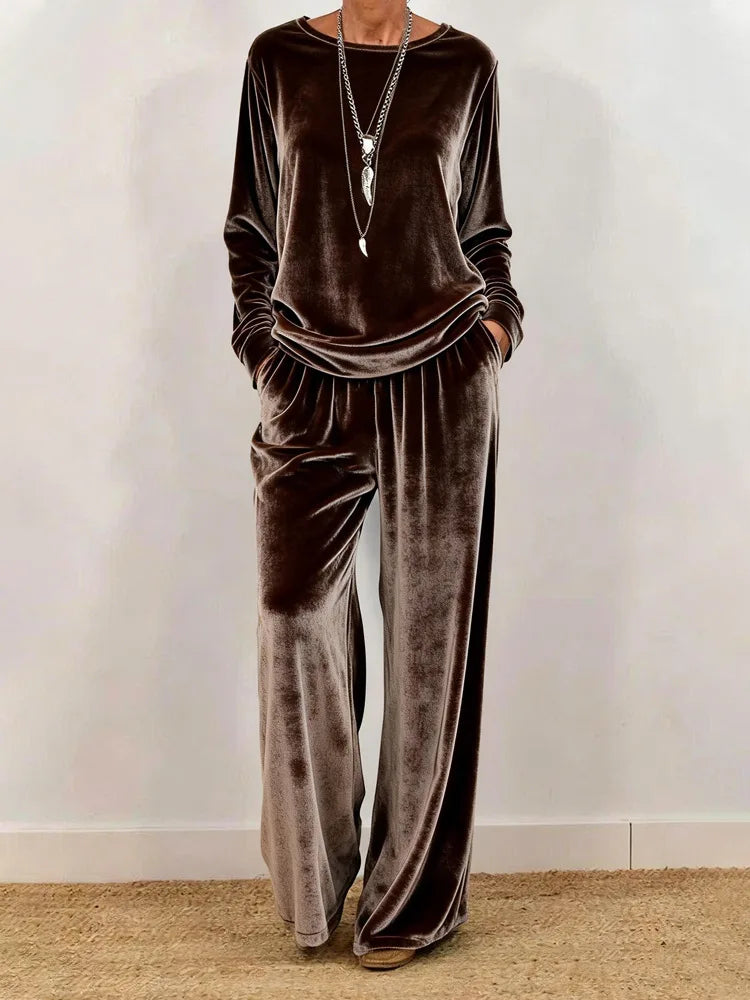 Women's Velvet Two-Piece Set – O-Neck Top & Wide-Leg Pants, Loose Fit, Office & Party