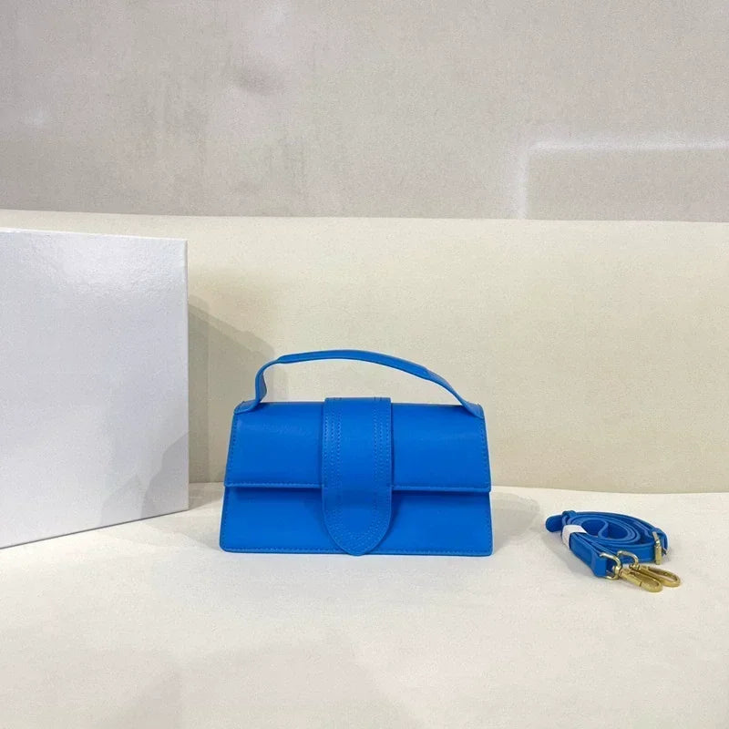 Article comforme à l'image, créez votre style en choisissant votre taille, couleur pour une satifaction parfaite!