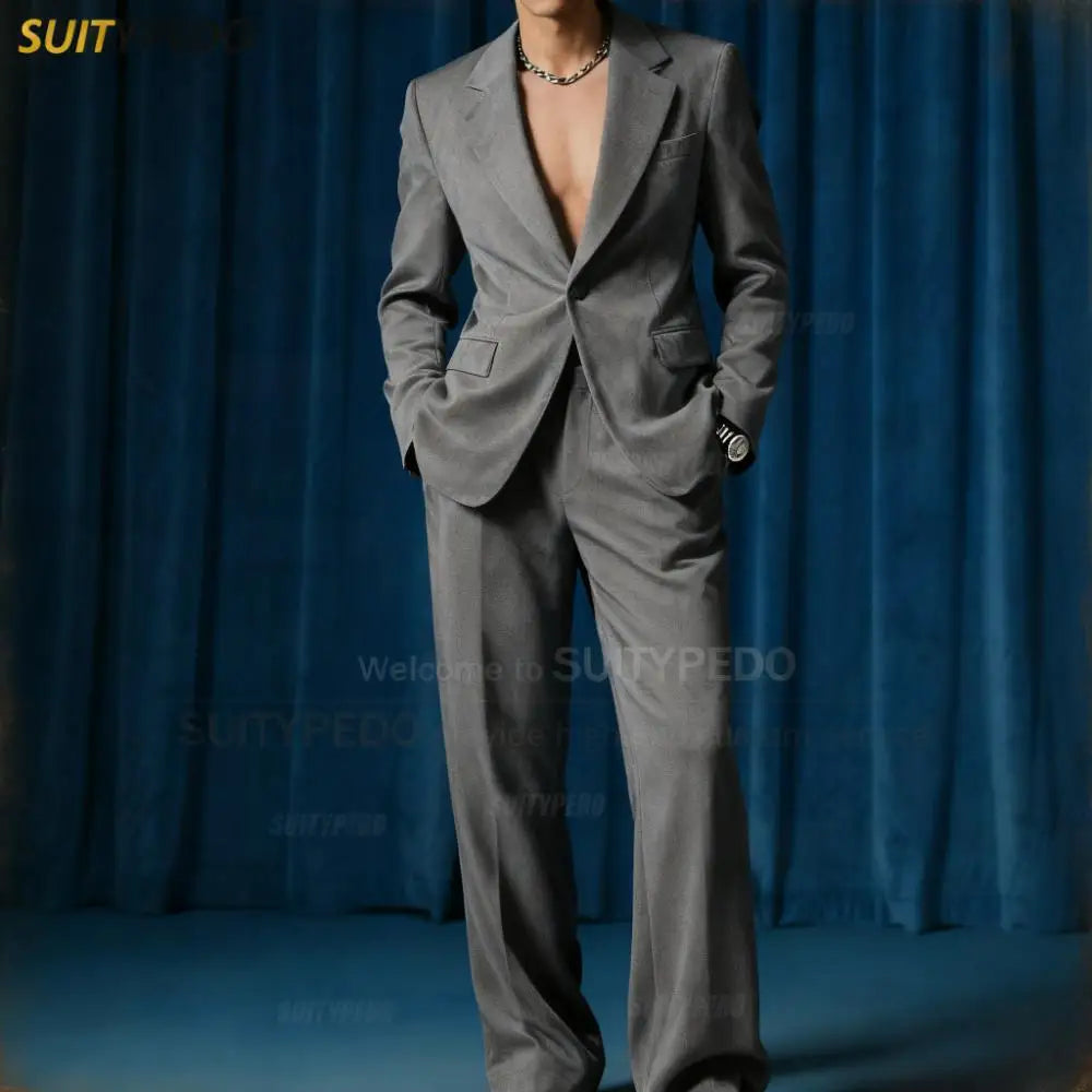 Men’s Velvet Two-Piece Tuxedo Suit for Weddings and Parties