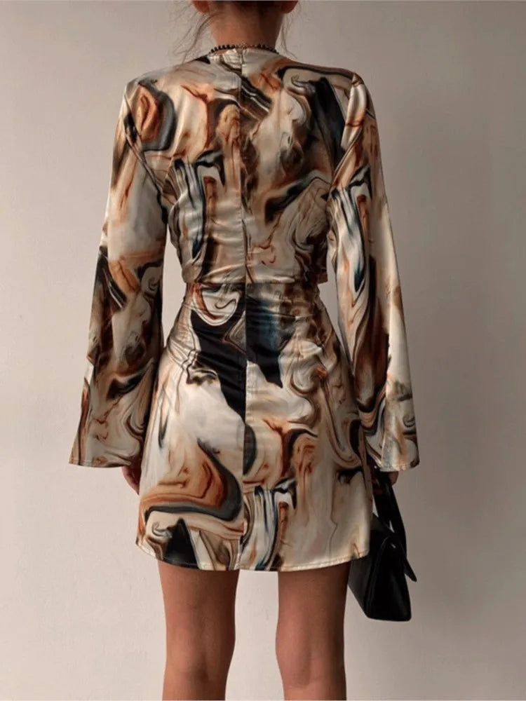 Long Sleeved Fashionable Printed Pleated Dress Sexy V-neck Irregular Casual Short Dress