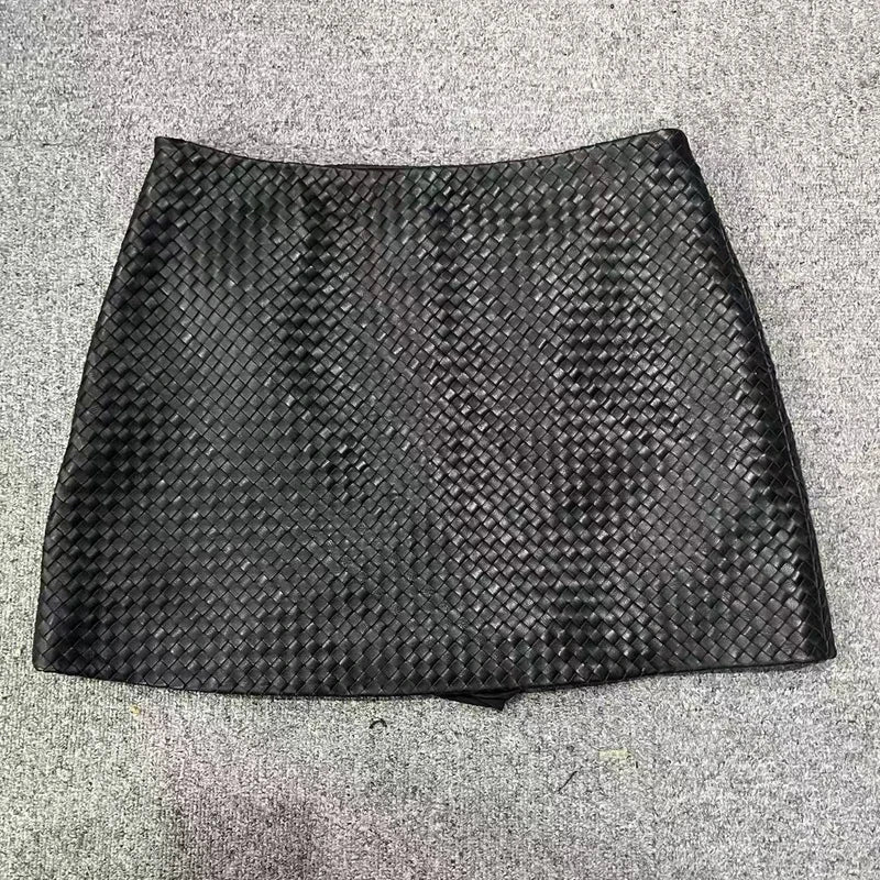 Article comforme à l'image, créez votre style en choisissant votre taille, couleur pour une satifaction parfaite!