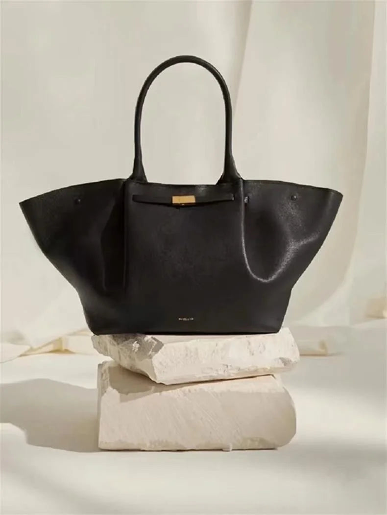 Article comforme à l'image, créez votre style en choisissant votre taille, couleur pour une satifaction parfaite!