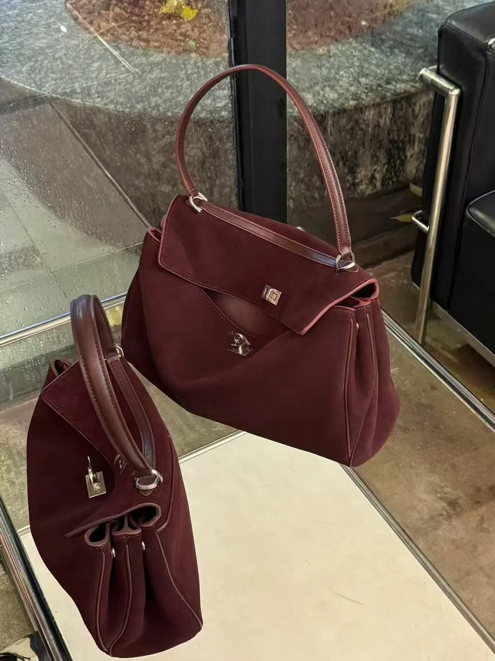 Article comforme à l'image, créez votre style en choisissant votre taille, couleur pour une satifaction parfaite!