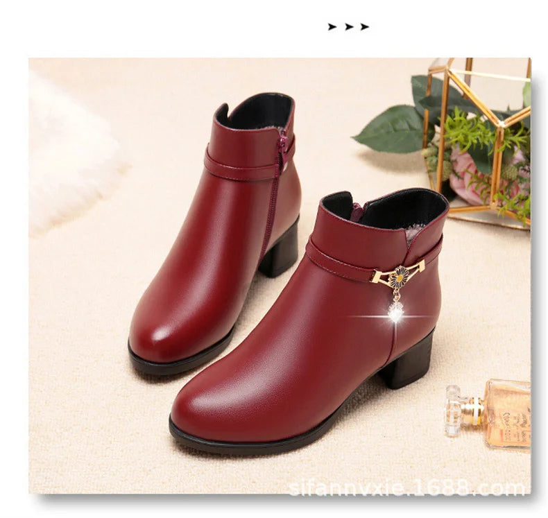 Women's Velvet Fleece-Lined Ankle Boots – Low Square Heel Anti-Slip Winter Booties