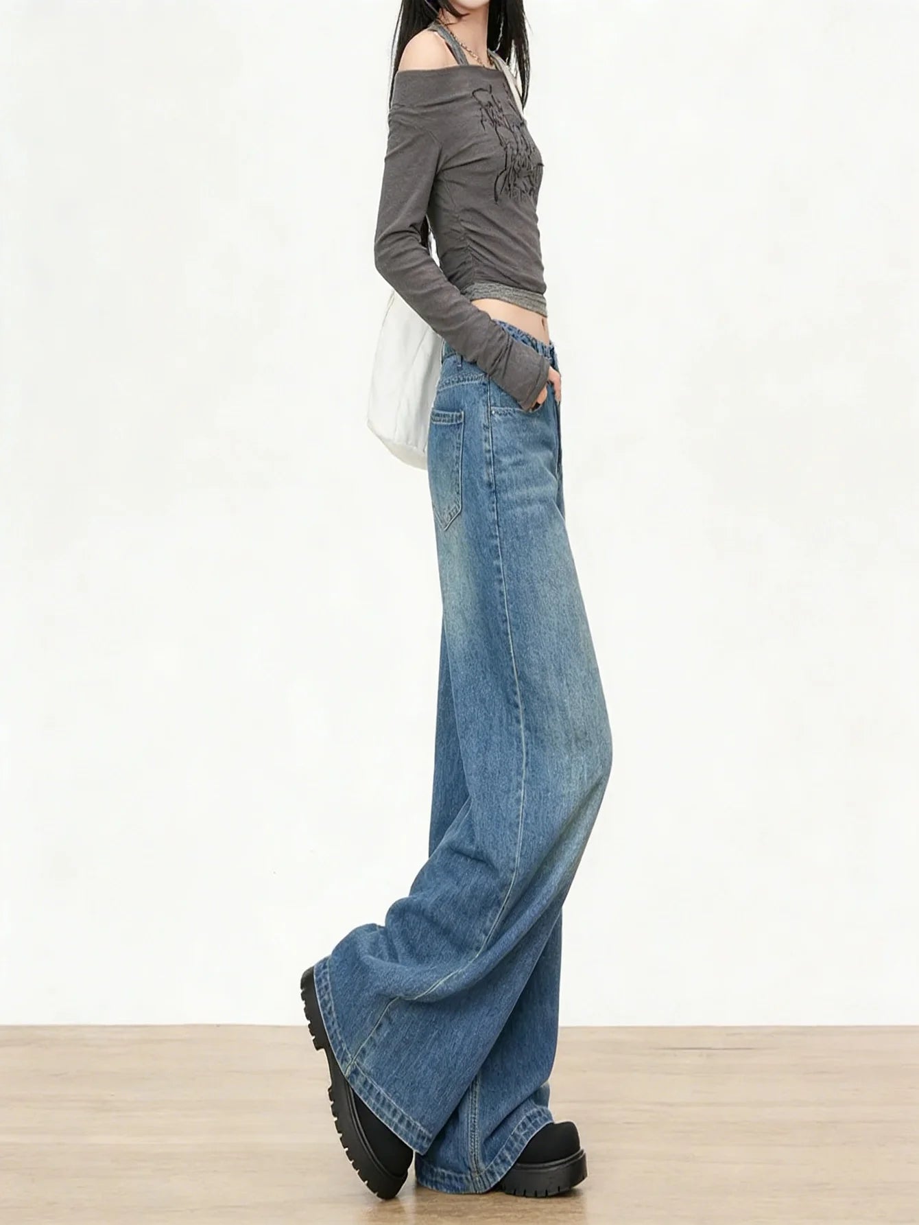 Article comforme à l'image, créez votre style en choisissant votre taille, couleur pour une satifaction parfaite!