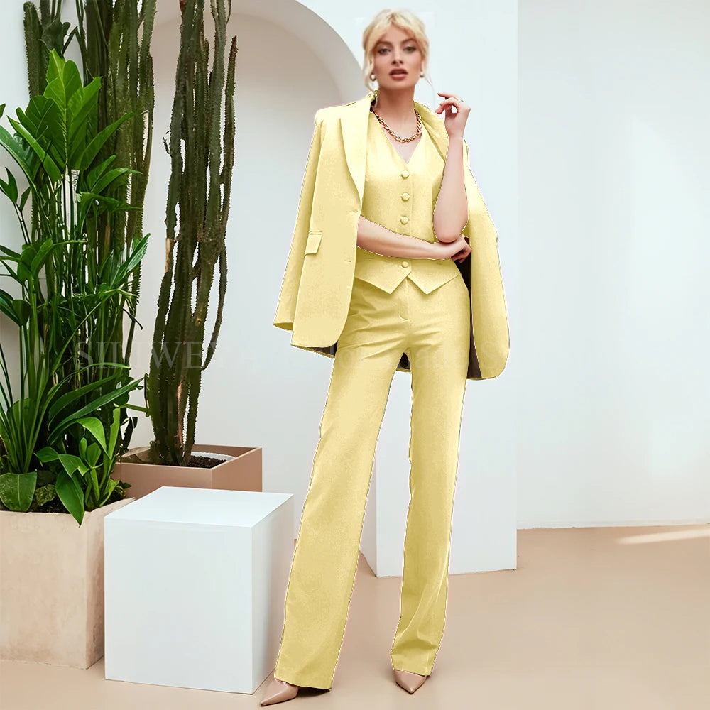 Chic Green 3-Piece Women's Suit – Slim Fit Blazer, Pants & Vest | Formal Office Set