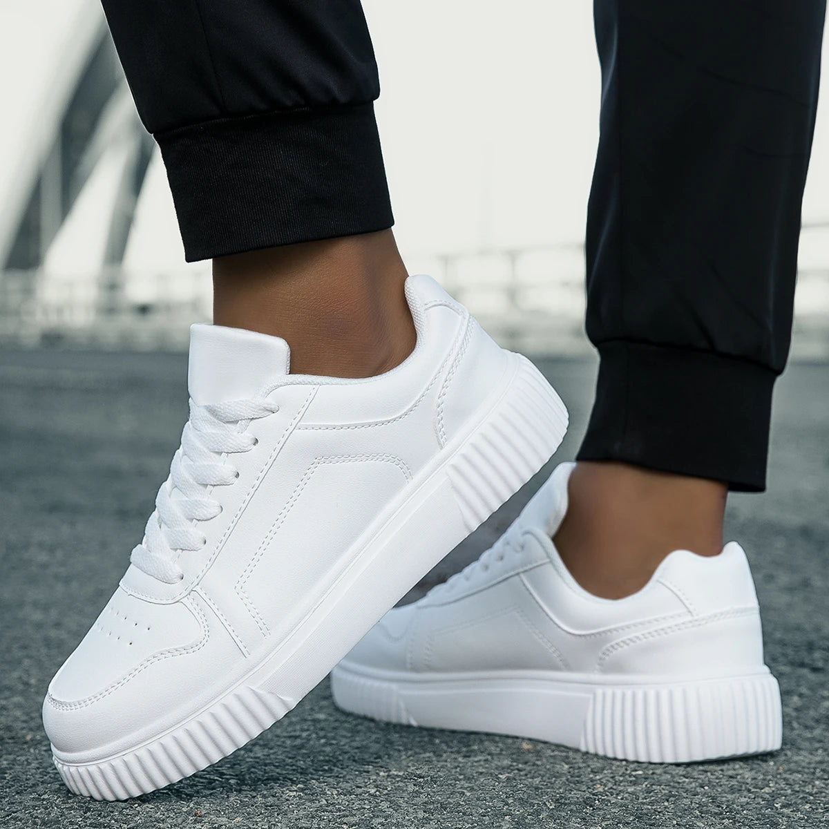 Article comforme à l'image, créez votre style en choisissant votre taille, couleur pour une satifaction parfaite!