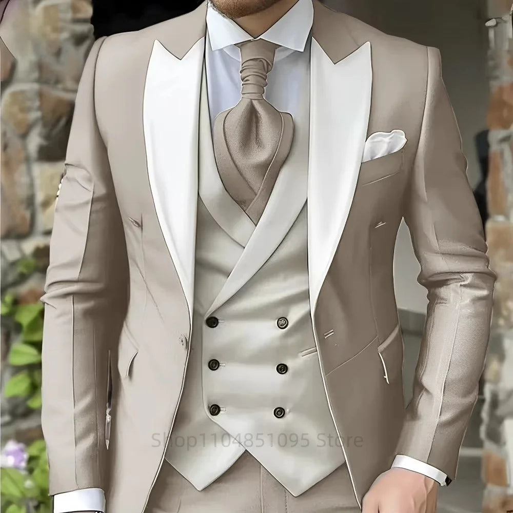 Elegant Peak Lapel Tuxedo 3-Piece Suit with Blazer Vest And Pants LADYLYS