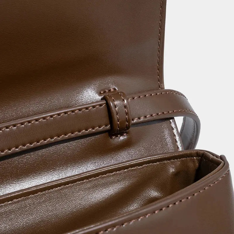 Luxury Designer Handbag In PU Leather Lock Simple LADYLYS