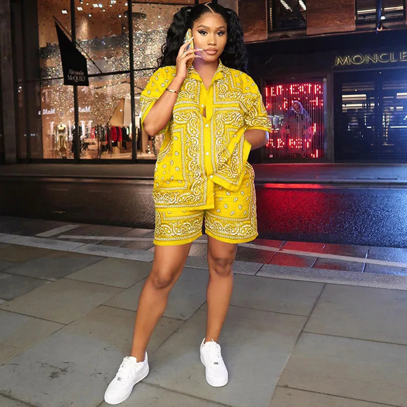 Women's Paisley Print Two-Piece Tracksuit – Short Sleeve Shirt & Shorts Set
