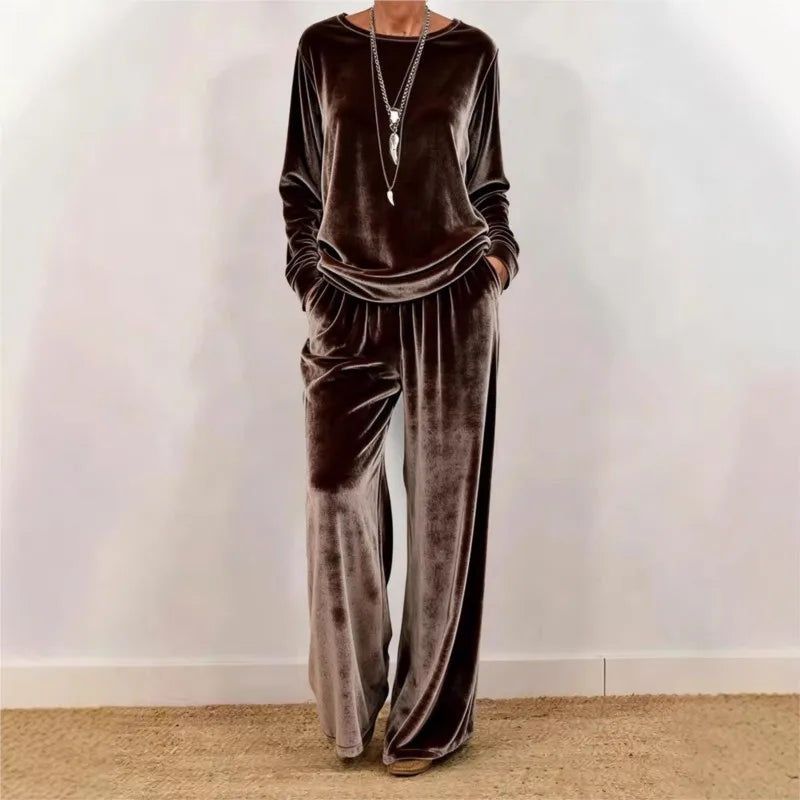 Women's Velvet O-Neck Top & Wide Leg Pants Set — Solid Color 2-Piece Outfit