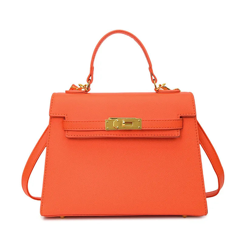 Article comforme à l'image, créez votre style en choisissant votre taille, couleur pour une satifaction parfaite!