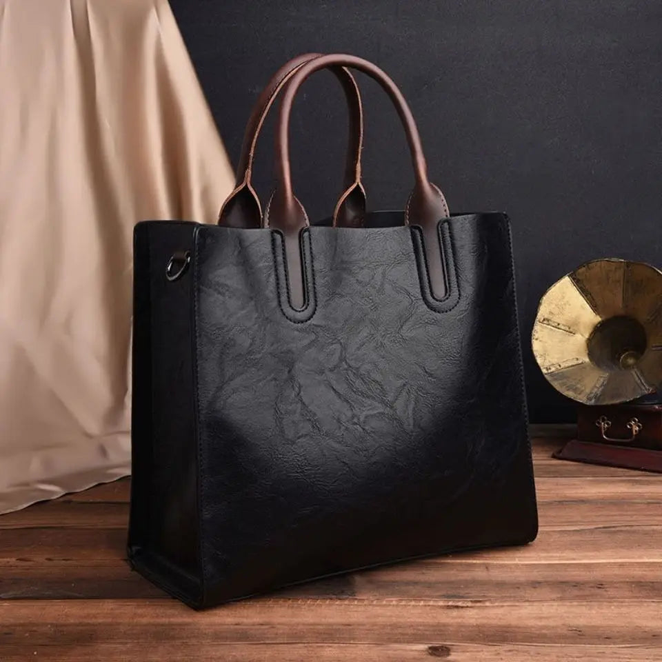 Women's Vintage-Style Zip-Up Shoulder Bag