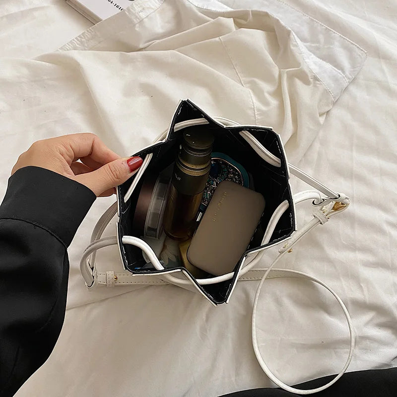 Article comforme à l'image, créez votre style en choisissant votre taille, couleur pour une satifaction parfaite!