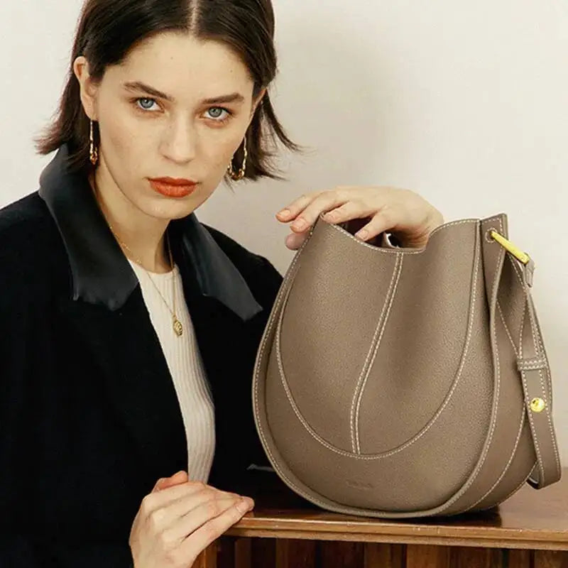 Article comforme à l'image, créez votre style en choisissant votre taille, couleur pour une satifaction parfaite!