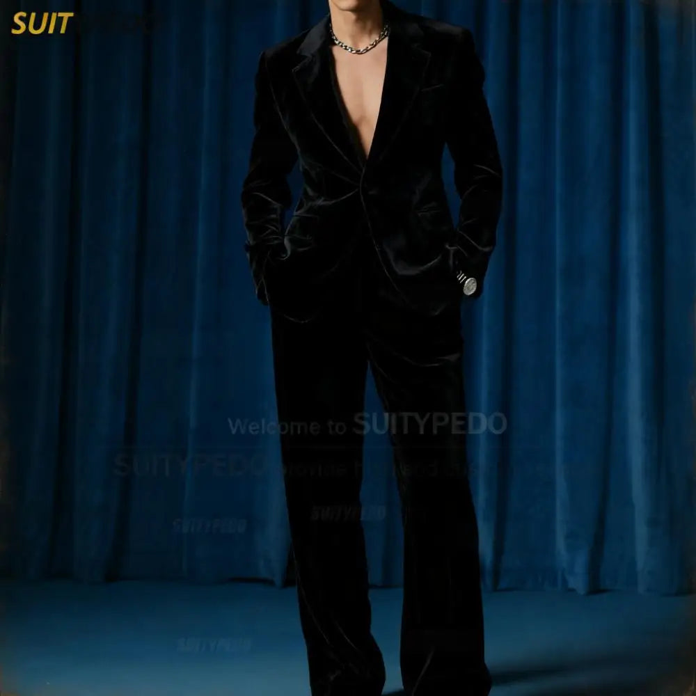 Men’s Velvet Two-Piece Tuxedo Suit for Weddings and Parties