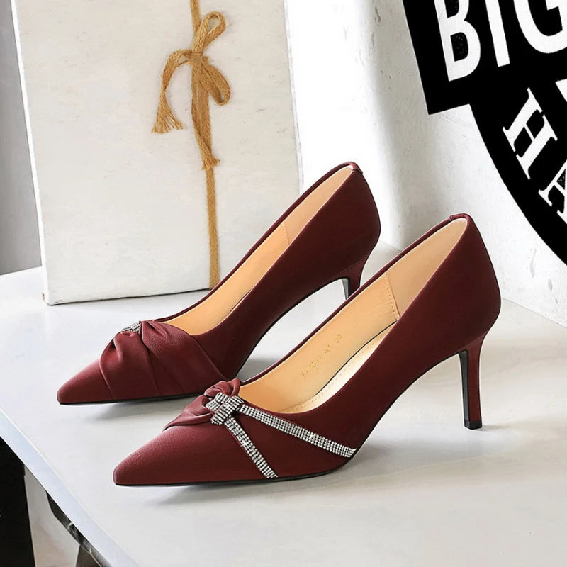 Article comforme à l'image, créez votre style en choisissant votre taille, couleur pour une satifaction parfaite!