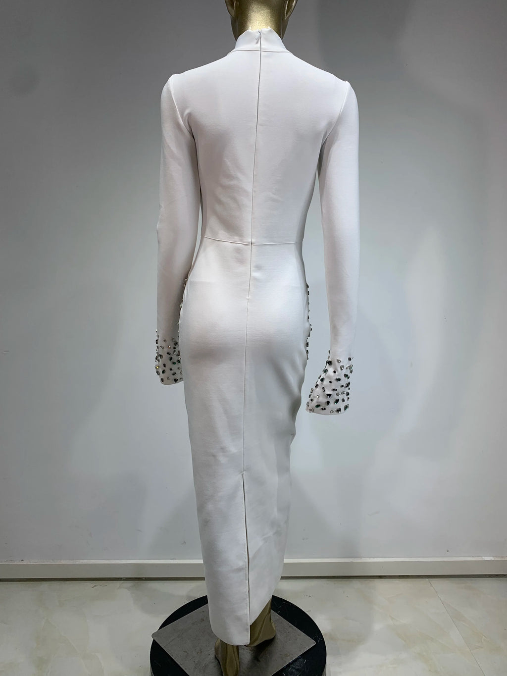 Article comforme à l'image, créez votre style en choisissant votre taille, couleur pour une satifaction parfaite!