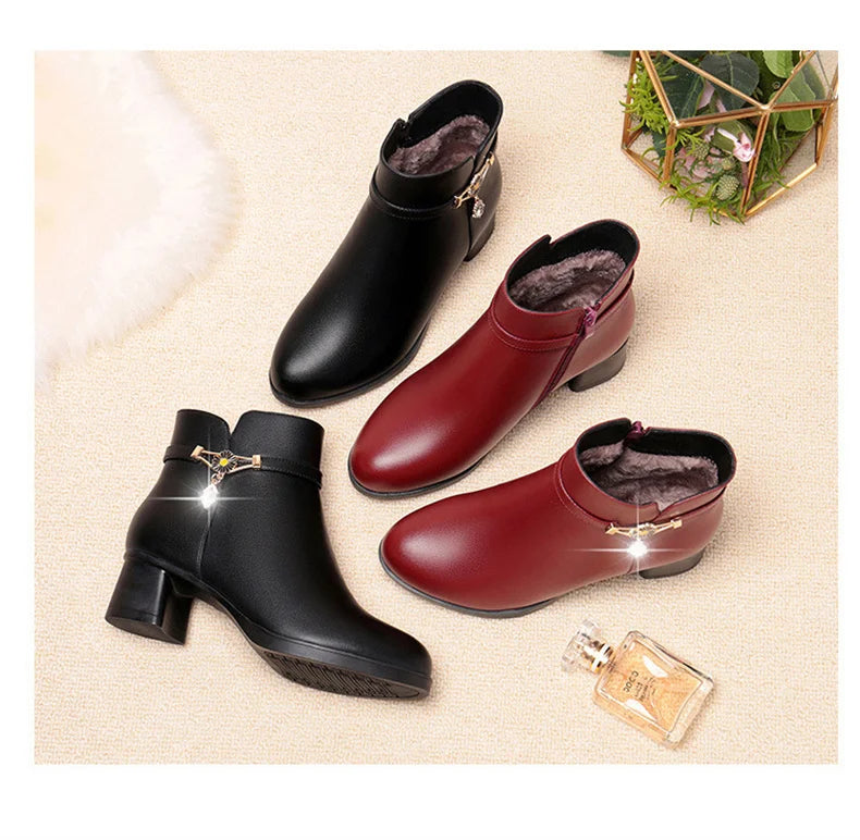 Women's Velvet Fleece-Lined Ankle Boots – Low Square Heel Anti-Slip Winter Booties