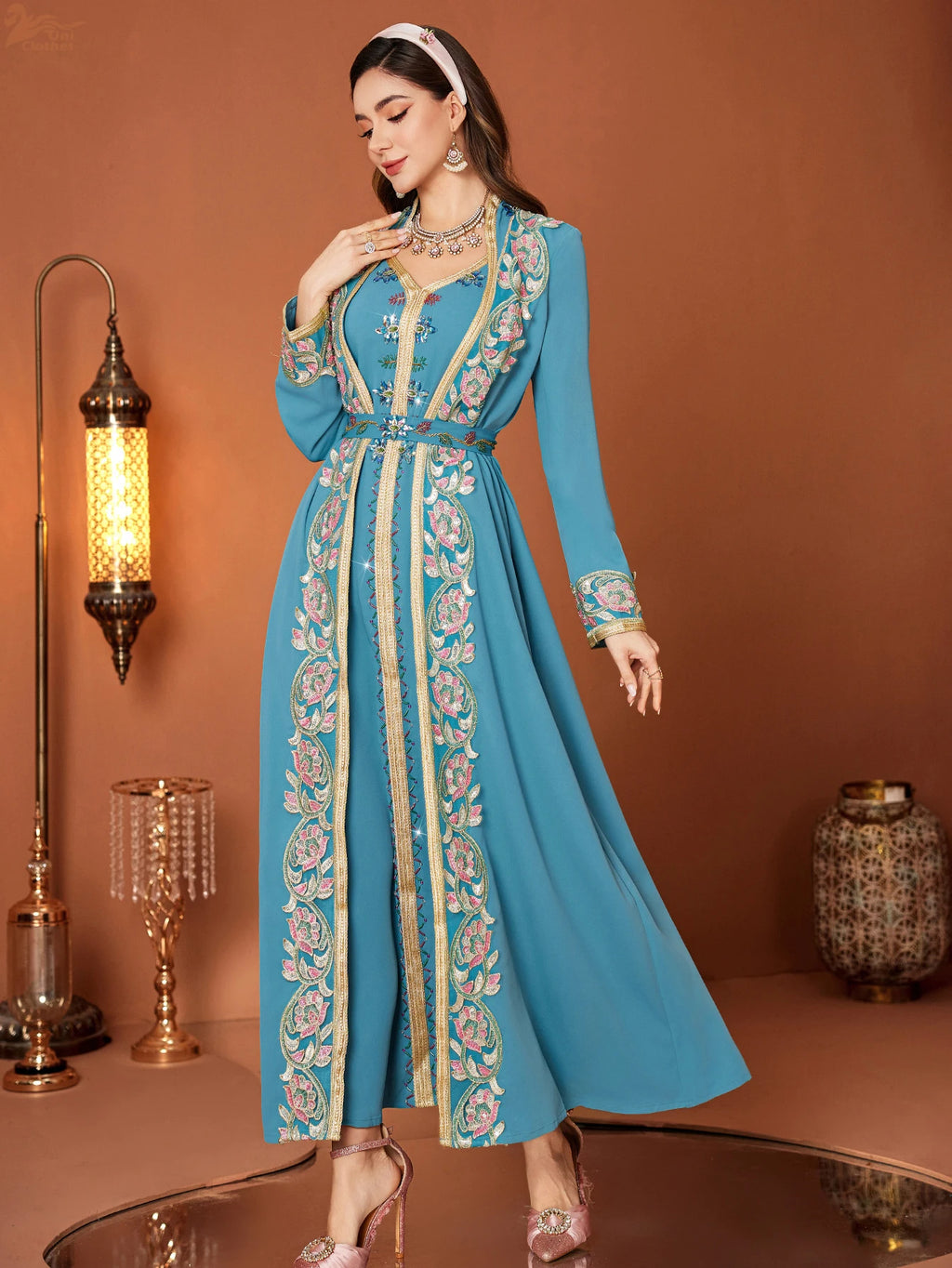 Article comforme à l'image, créez votre style en choisissant votre taille, couleur pour une satifaction parfaite!