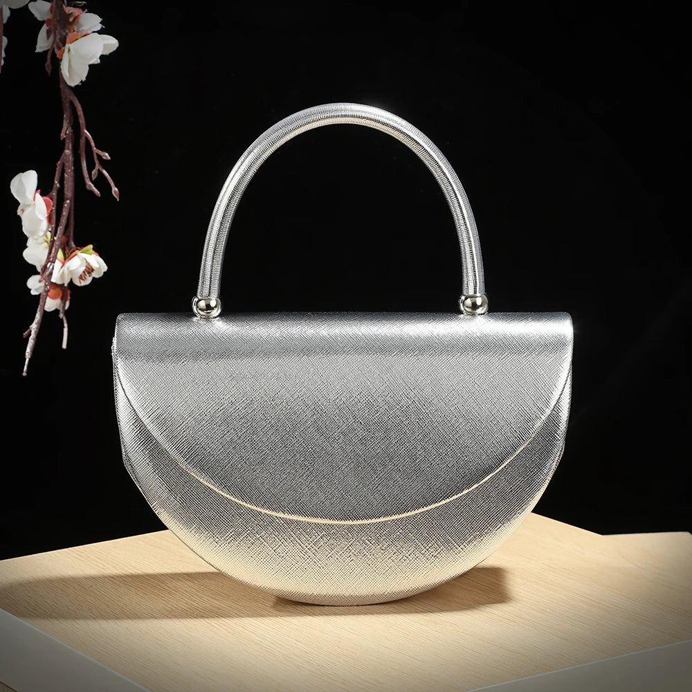 Article comforme à l'image, créez votre style en choisissant votre taille, couleur pour une satifaction parfaite!