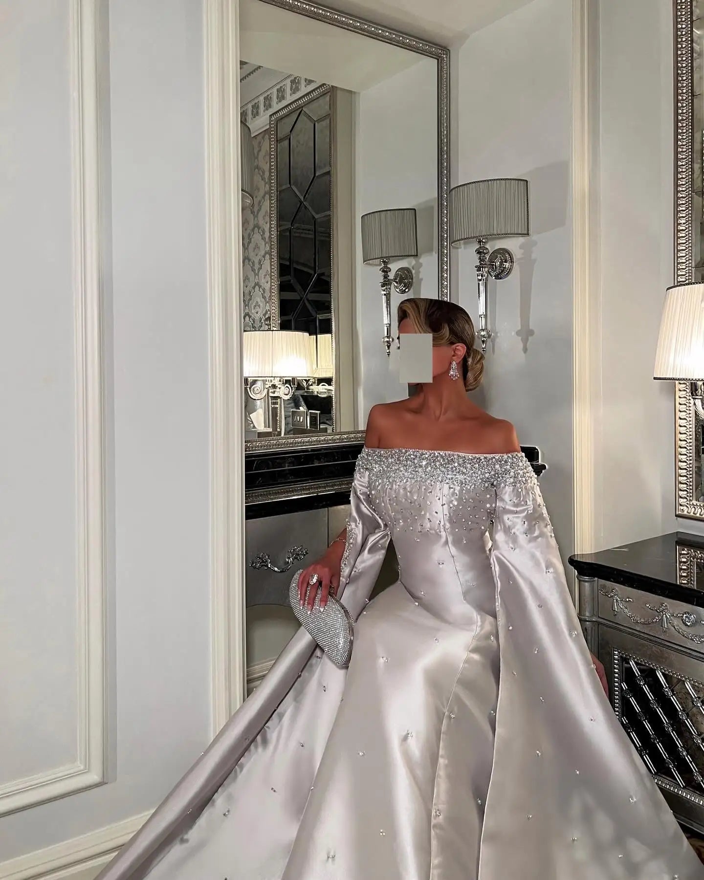 Article comforme à l'image, créez votre style en choisissant votre taille, couleur pour une satifaction parfaite!