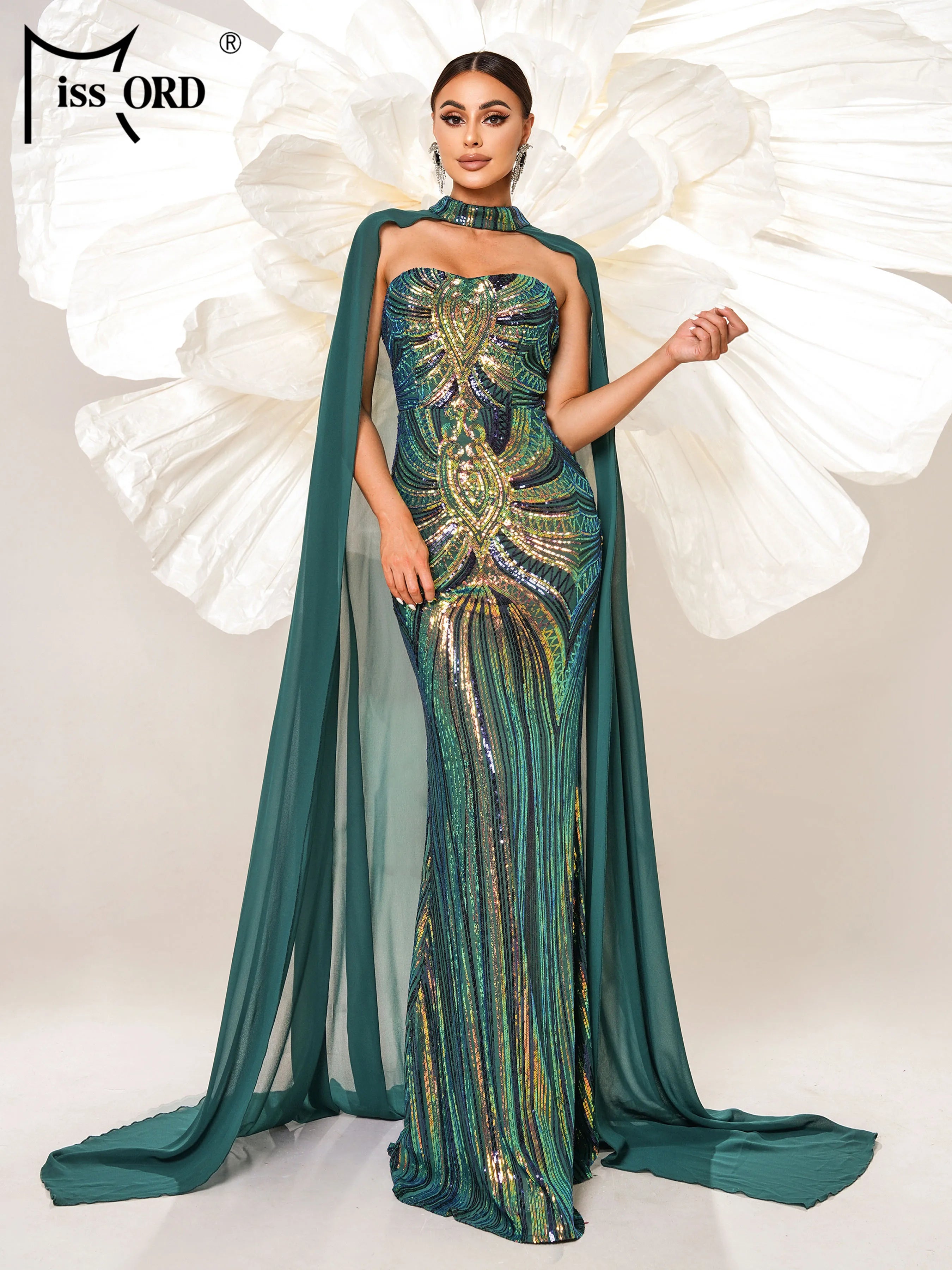 Article comforme à l'image, créez votre style en choisissant votre taille, couleur pour une satifaction parfaite!