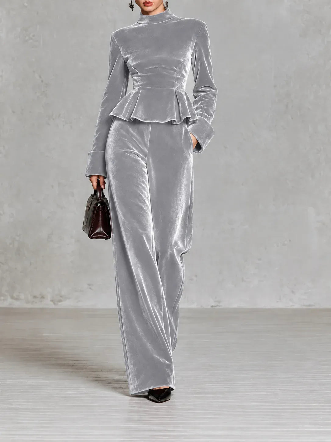 Women's Velvet Two-Piece Set with Wide-Leg Trousers