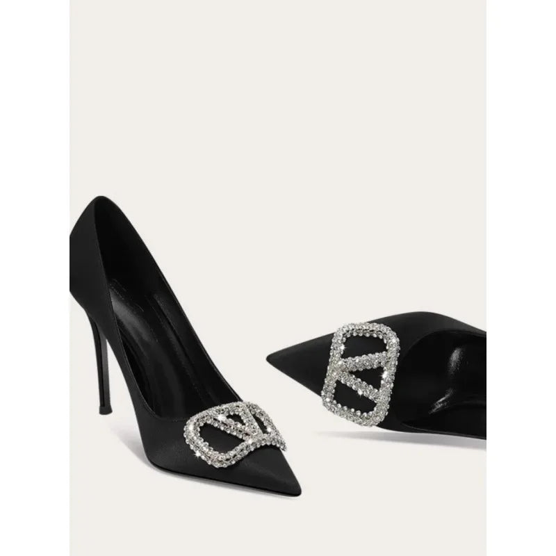 Article comforme à l'image, créez votre style en choisissant votre taille, couleur pour une satifaction parfaite!