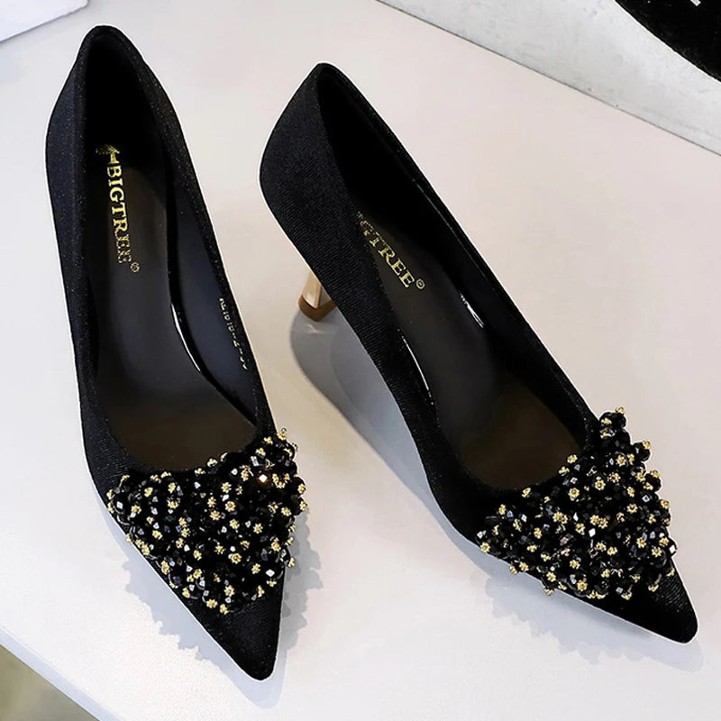 Article comforme à l'image, créez votre style en choisissant votre taille, couleur pour une satifaction parfaite!