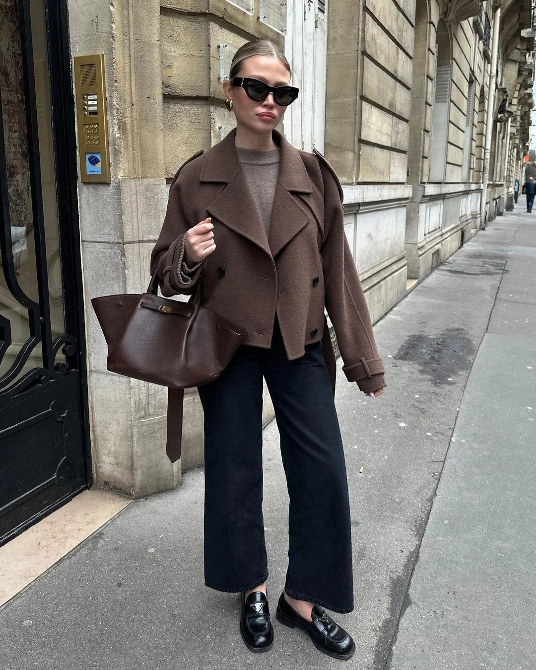 Article comforme à l'image, créez votre style en choisissant votre taille, couleur pour une satifaction parfaite!