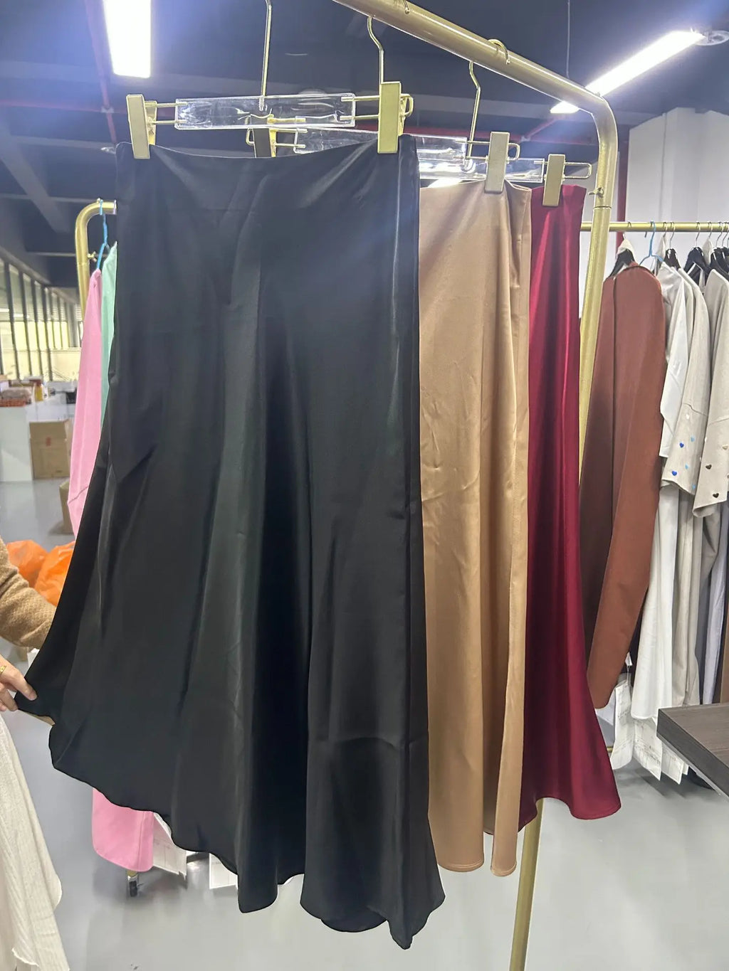 Article comforme à l'image, créez votre style en choisissant votre taille, couleur pour une satifaction parfaite!