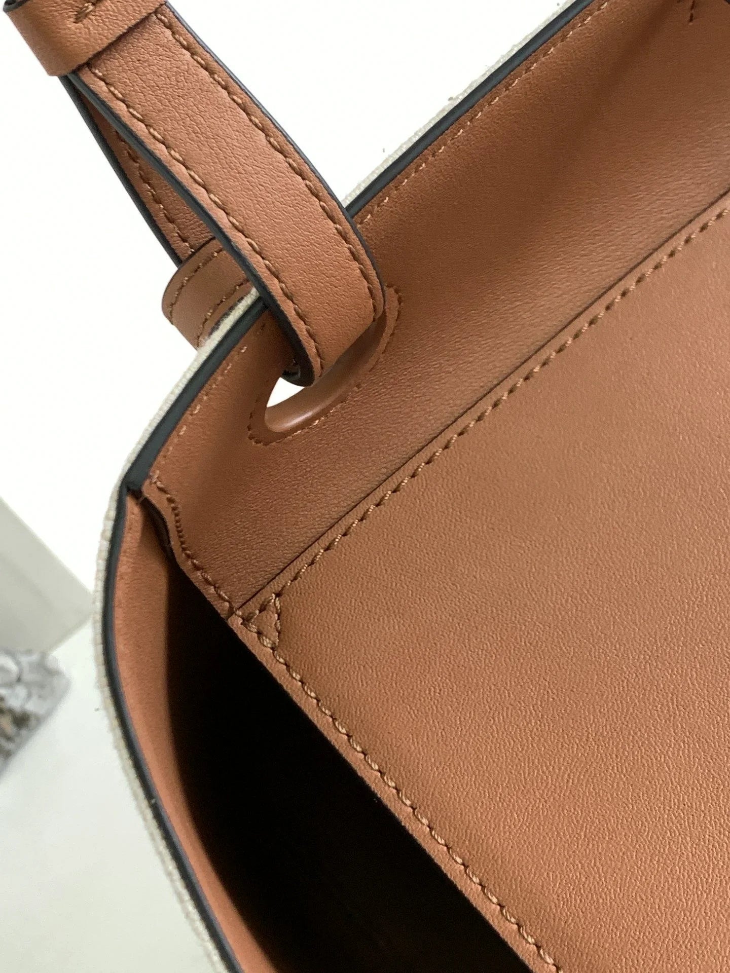 Off-White Canvas Tote Bag – Luxury Leather Trim Multi-Way Shoulder Handbag