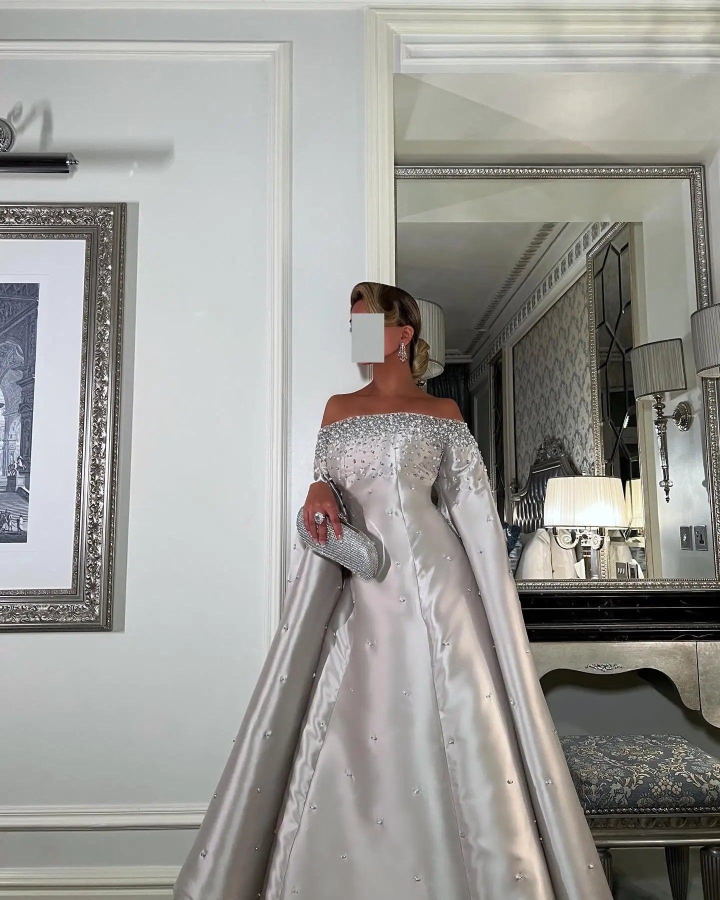 Article comforme à l'image, créez votre style en choisissant votre taille, couleur pour une satifaction parfaite!